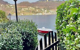Villa Giardino Con Pontile Sul Lago D'Orta In Riva
